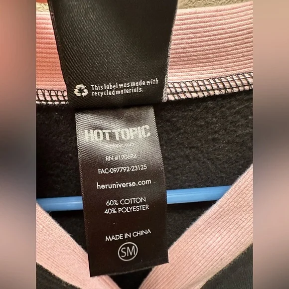 Studio Ghibli  Spirited Away Her Universe No-Face Bathhouse
Cardigan in Small - Picture 6 of 6